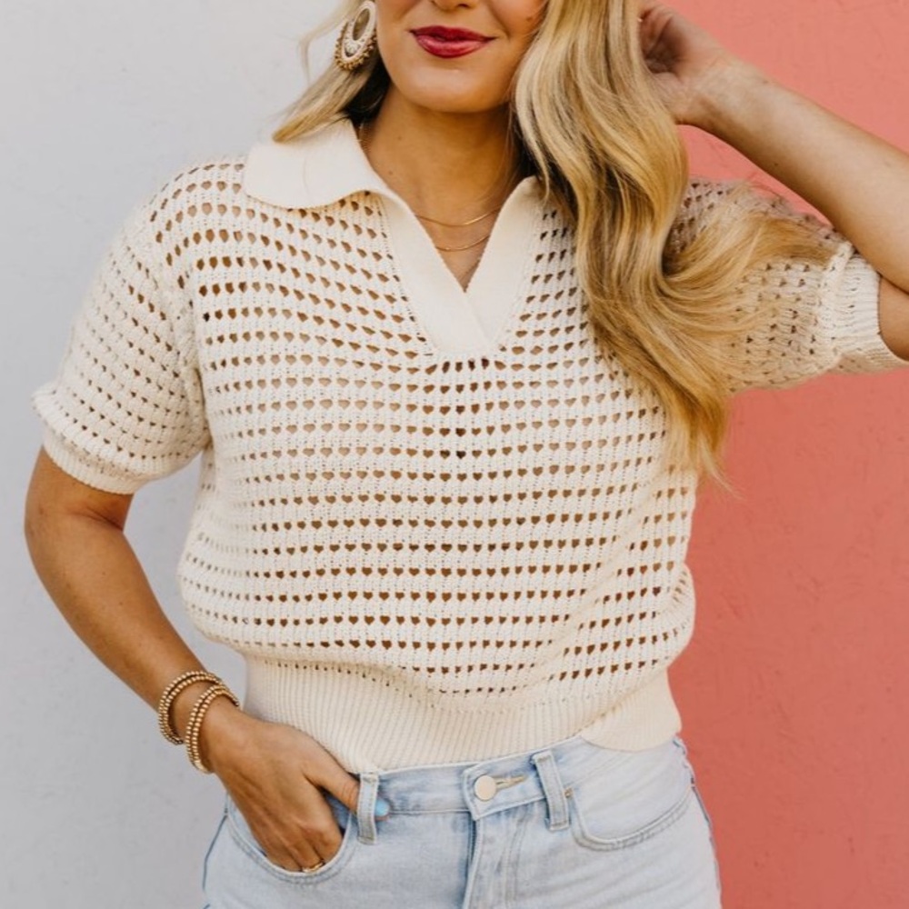 Open knit sweater top